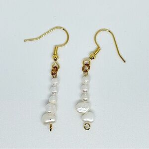 Elegant Gold and White Pearl Earrings
